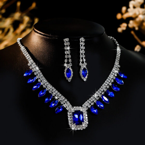Banquet Dress Stylish Elegant Necklace Suit - Image 2