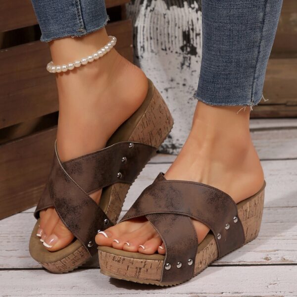 Women's Wedge Platform Slippers Outer Wear - Image 2