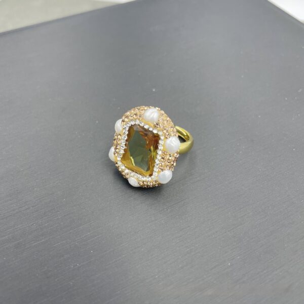 European American And French Style Light Luxury Photosensitive Stone Jewelry - Image 2